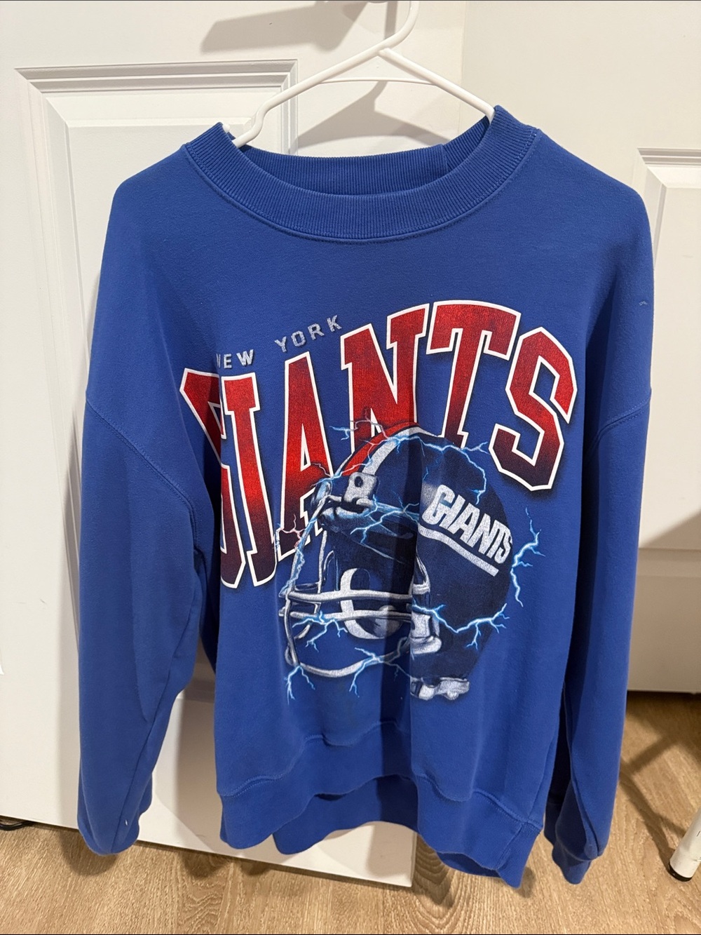 Abercrombie & Fitch Blue New York Giants Graphic Sweatshirt